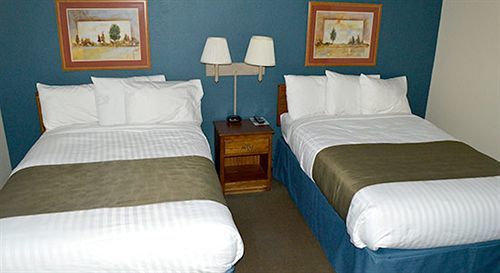 Days Inn & Suites By Wyndham Baxter Brainerd Area Eksteriør billede